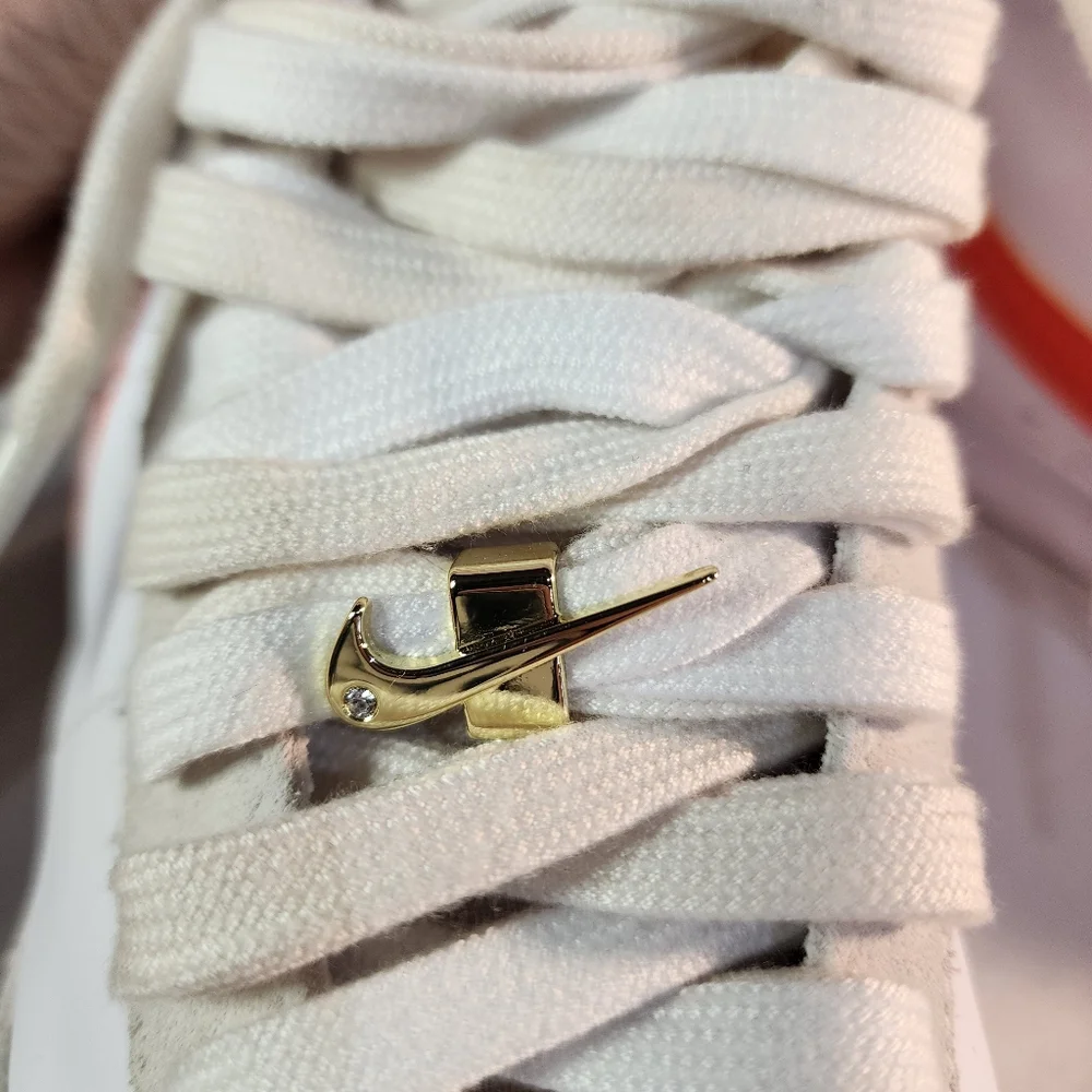 Nike Women's Blazer Mid '77 SE "First Use" Sneakers White&Orange Colorway Size 8 - Picture 10 of 10